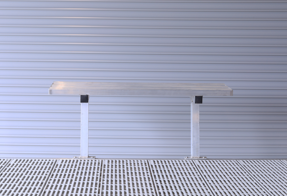 Banc en aluminium sans dossier